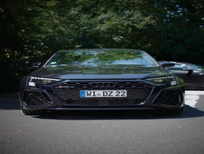 AUDI RS3 LIMOUSINE MIETEN