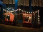 Jahrmarkstdekoration mit Markststand im nostalgischen Stil Weihnachtsmarkt - Galerie - Bild 2
