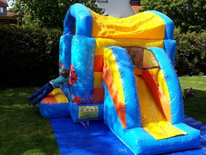 Hüpfburg für Kindergeburtstag unter der Woche super günstig