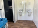 Exklusiver Winterfester Toilettenwagen bis 300 Personen - Galerie - Bild 1