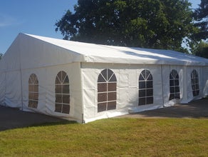Fest- und Partyzelt 30 x 10m