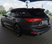 Ford Focus Titanium Turnier inkl. dem neunen 1.0 l EcoBoost Motor mit 125 PS