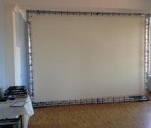 Großbildleinwand im Trussrahmen 400 x 290 cm