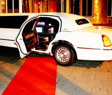 Luxuslimousine als Hochzeitsfahrzeug