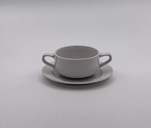 Suppentasse mit Untertasse