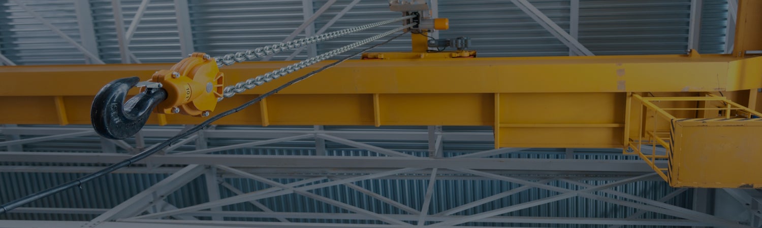 Bau und Schrägaufzug mieten für einfachen Materialtransport