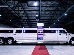 Stretchlimousine Hummer H2 als Hochzeitsfahrzeug