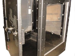 Tresor mit Schlüssel für Wettbewerbe