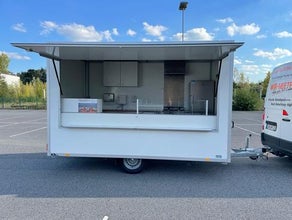 Imbissanhänger / Foodtruck / mit oder ohne Personal  / Catering / Imbisswagen