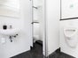 Toilettenwagen XL / Miettoiletten / Event Toiletten / Mobile Toiletten / Toilettenvermietung / Toilettenwagenverleih / WC Anhänger / Toilettenwagen / WC Wagen Verleih / Toilettenwagenvermietung - Galerie - Bild 2