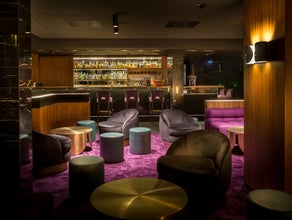 THE NEW GRACE | Cocktailbar & Lounge