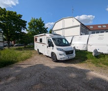 Weinsberg CaraCompact 600 MEG, E-Bike Träger, Längsbetten, TV