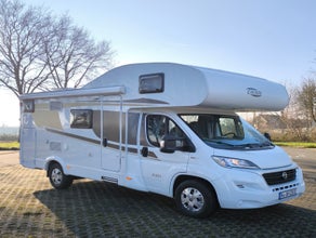 Wohnmobil CARADO A361 / Fiat Ducato/ 6 Gurtplätze/Führerscheinklasse B