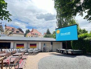 LED Trailer | Mobiler LED Screen | 11,25qm | P3.91 | Europaweit mieten