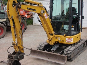 MINIBAGGER KOMATSU PC 26 MR - 3
