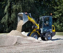Radlader 2.5t, Schaufelinhalt 0,3m3