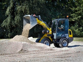 Radlader 2.5t, Schaufelinhalt 0,3m3