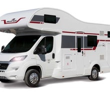 Zefiro 690 mit einer Dinette für bis zu 6 Essplätze und Etagenbetten im Heck