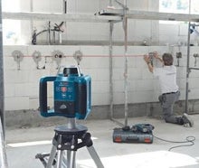 Rotationslaser mit Stativ