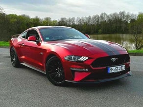 Mustang V8 450 PS mieten in Hamburg
