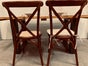 Exklusiver Crossback Stuhl mieten – Rustikaler Holzstuhl für Vintage-Hochzeiten & Events - Galerie - Bild 4