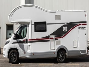 ELNAGH BARON 22 MIT KLIMAANLAGE - 7 SITZEN
