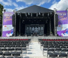 Open-Air Bühne 12x10m Satteldach