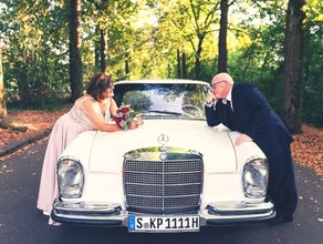 Weiße Mercedes S-Klasse Oldtimer aus den 60ern als Hochzeitsauto mieten. Selbstfahrer mit Chauffeur!!