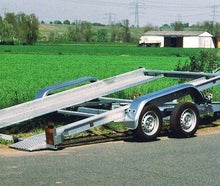 Autotransporter mit Seilwinde