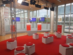 Lounge Sitzwürfel | Sitzhocker für Bühnen und Veranstaltungen