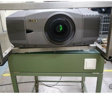 Beamer 12.000 Ansi