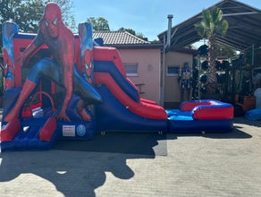 Vermiete Hüpfburg "Spiderman" Pool Rutsche Motto Kinderparty
