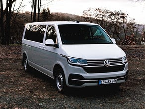 VW Bus T 6.1 Kombi / Kleinbus 9 Personen