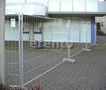 Bauzaun Mueba 350cm (Preis pro Meter) mit Betonfuss optional Sichtschutz