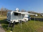 Hundemobil Knaus Sky Wave 700 MEG, mit Hundegarage, 4,4to, Einzelbetten, Vollausstattung - Galerie - Bild 3