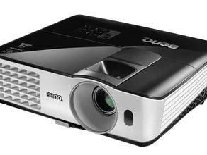 Beamer BenQ TH 681 Full-HD (UXGA, HDMI, 3D)