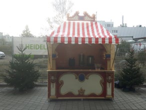 Nostalgie-Bude ~ Nostalgiebude ~ nostalgische Bude ~ Catering ~ Marktbude ~ Dosen werfen ~ Pfeil werfen ~ Ringe werfen ~ bei spass-events