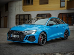 Mercedes GLC 63s AMG Coupé mieten | Sportwagen Hochzeit | Luxusauto | Rent a Car | Mietwagen Vermietung | Wiesbaden Frankfurt Darmstadt