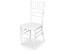 Weißer Stuhl für Hochzeiten