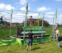 Hochseilgarten für Kinder / Mobilen Klettergarten mieten