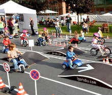 Hindernisparcours für Kinder | Auto Parcours | Kids Parcours | Autos für Kinder mieten | Bobbycar Parcours