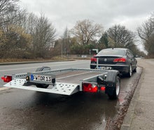 1,3 Tonnen Absenker Absenkanhänger Multitransporter Motorradanhänger Piaggio Quadtransporter oder auch für Krankenfahrstühle