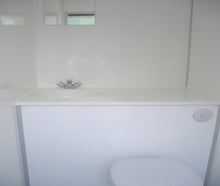 VIP Toilettenwagen