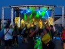 Mobile Bühne 45m² mit PA-Wings als Option für Stadtfest, Kundgebung, Präsentation, Roadshow, Events, Festivals & Konzert - Galerie - Bild 1