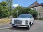 Weißen Mercedes Oldtimer Strichacht aus den 70ern als Hochzeitsauto mieten. Selbstfahrer oder mit Chauffeur! - Galerie - Bild 4