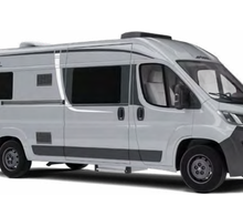 Wohnmobil Pössl Roadcruiser D-Line / Campingbus Längsbetten AHK