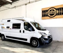 Camper-Van mit 4 Sitzplätzen