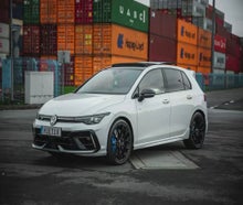 Vw Golf 8 R Facelift Akrapovic mieten | Sportwagen Hochzeit | Luxusauto | Mietwagen Vermietung | Rent a Car | Wiesbaden Frankfurt Darmstadt