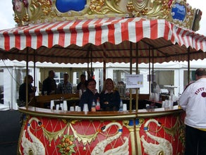 Nostalgie Schwanen-Bar