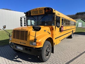 Partybus in GELB  Eventbus US BUS SCHOOLBUS Schulbus Partyliner Limobus